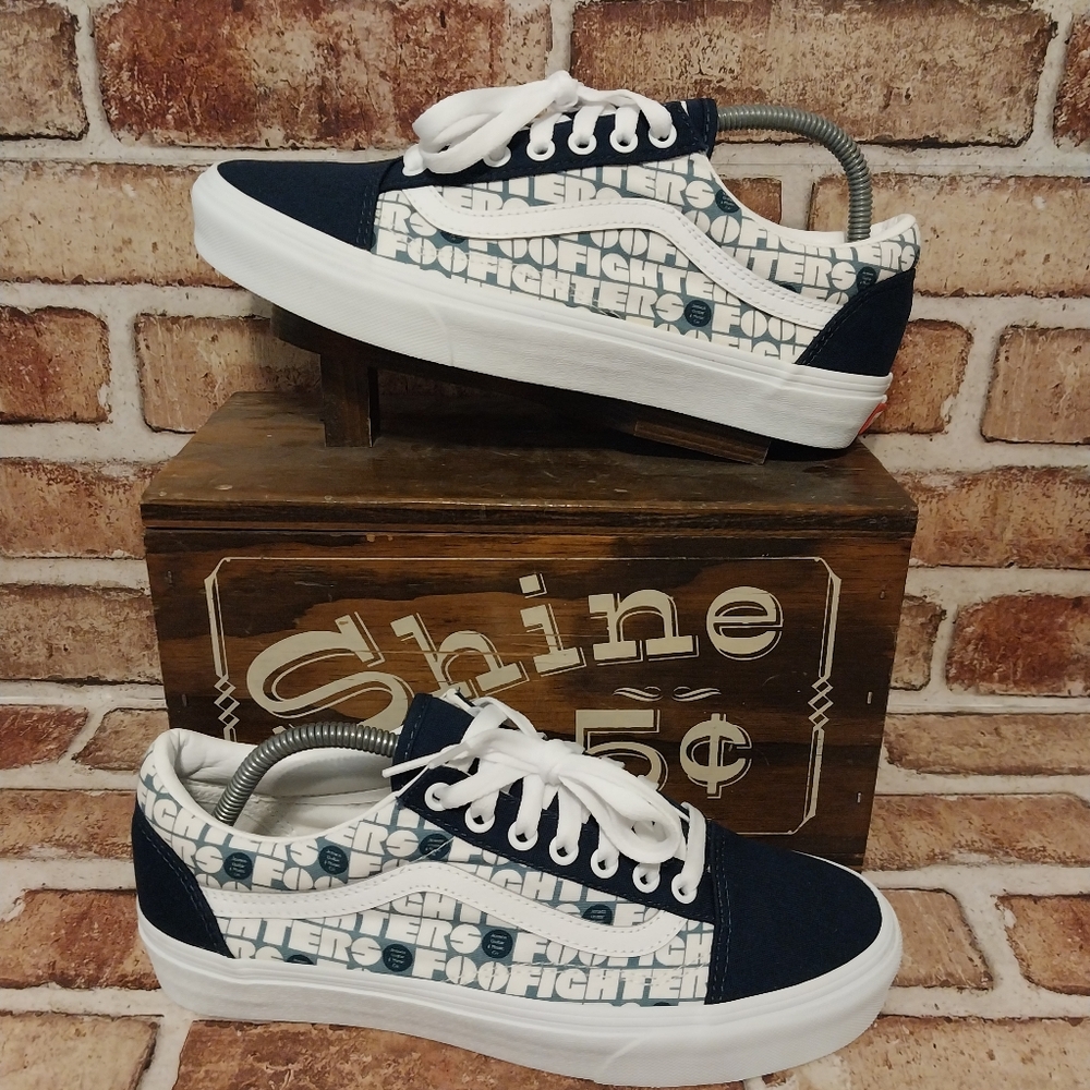 Pre-owned Vans Customs Foo-fighters Lows